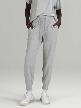 Lululemon Ready to Rulu High-Rise Jogger